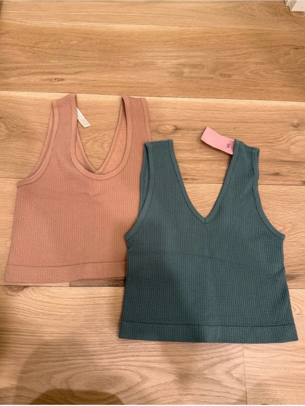 By together sz S/M cropped tank top lot